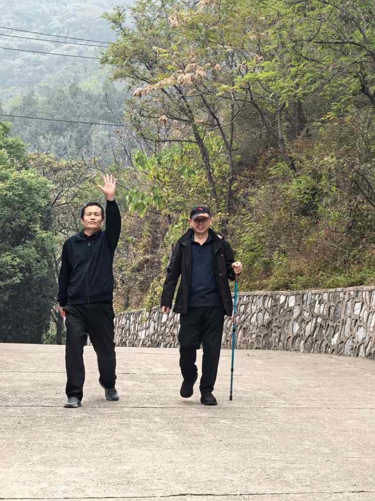 1983447989810524161.jpg 1983447989810524161.jpg